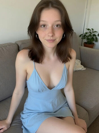 Full leaked Alice plumpy page private onlyfans photo