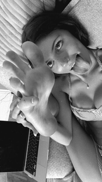 Full leaked Alison mitcham page private onlyfans photo