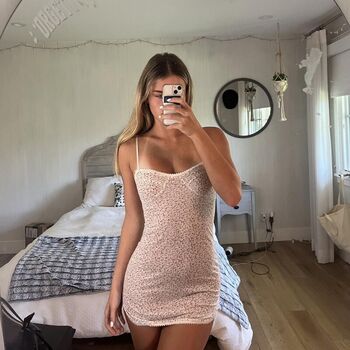 Full leaked Ameliapelto private onlyfans photo