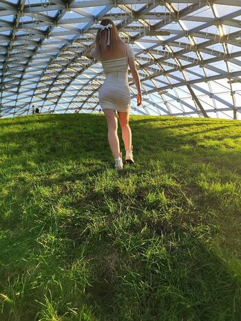 anita_raev
