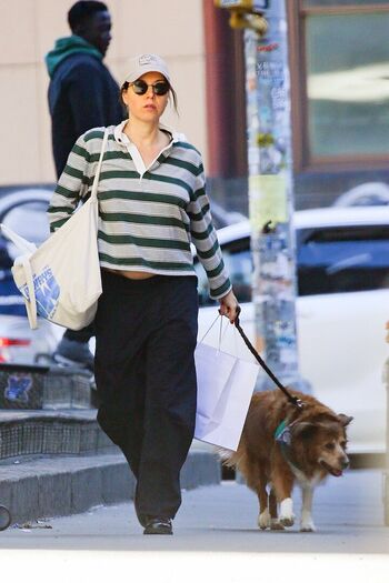 Full leaked Aubrey plaza  page private onlyfans photo