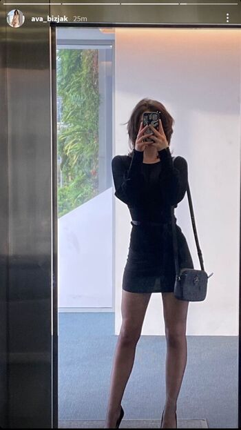 Full leaked Ava bizjak private onlyfans photo