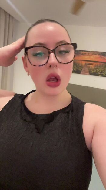Full leaked Candicedih private onlyfans photo
