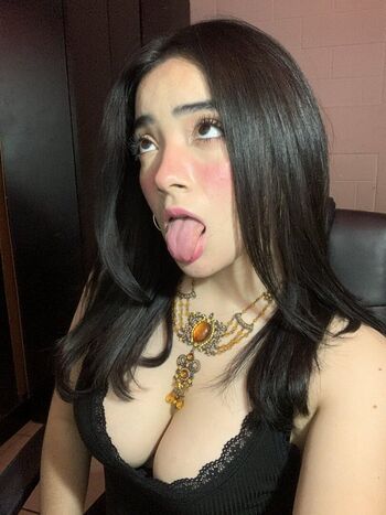 Full leaked Chaparrita linda page private onlyfans photo