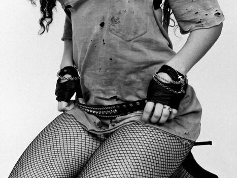 Full leaked Charli xcx  page private onlyfans photo