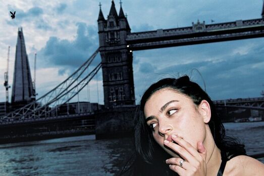 Full leaked Charli xcx private onlyfans photo