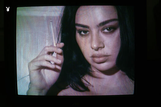 Full leaked Charli xcx private onlyfans photo