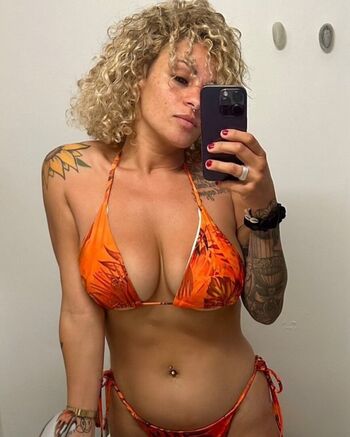 Full leaked Curliiiiiie private onlyfans photo