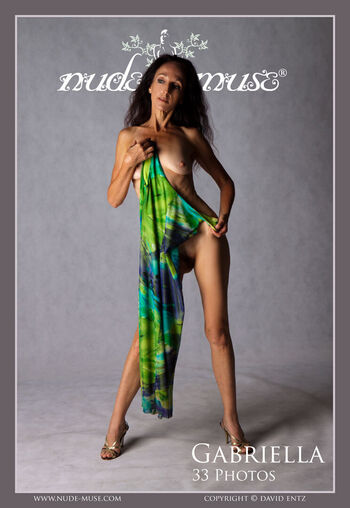 dressedundressed