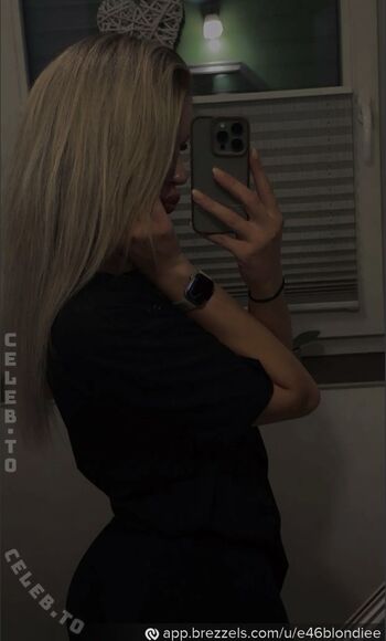 Full leaked E blondie private onlyfans photo