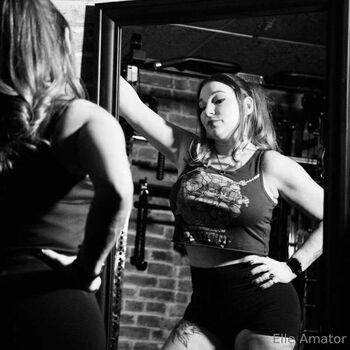 Full leaked Elle amator private onlyfans photo