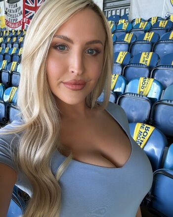 Full leaked Emma louise jones  page private onlyfans photo