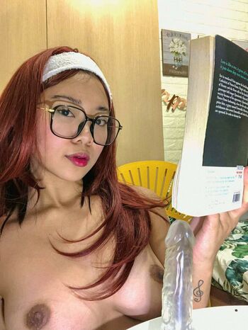 Full leaked Flowermika private onlyfans photo