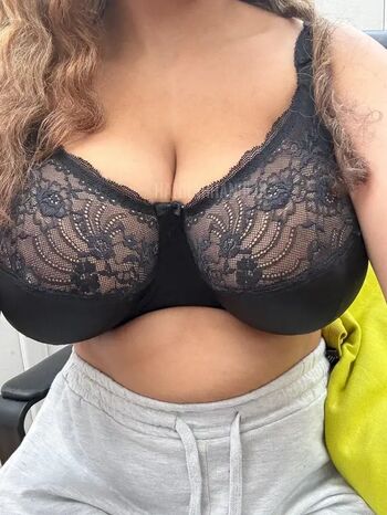 HannahHandful