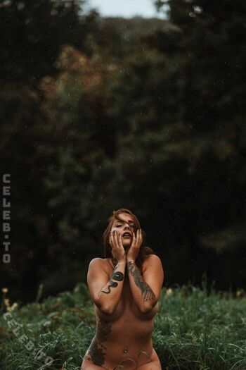 Full leaked Herzblutmadl private onlyfans photo