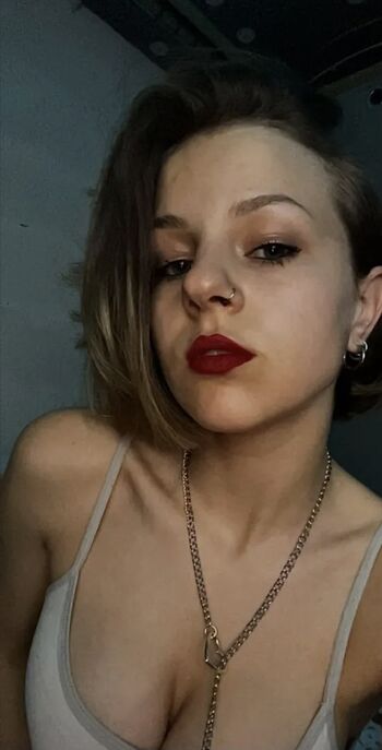Full leaked Iris babyy page private onlyfans photo