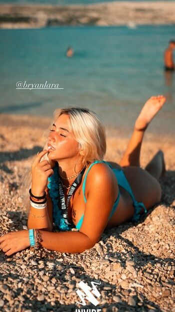 Full leaked Iris vallaranii private onlyfans photo