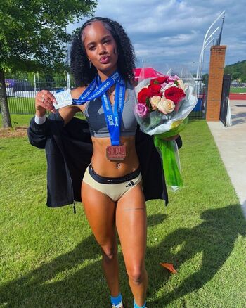 Jakayla Campbell