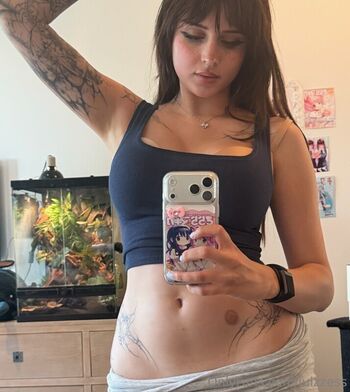 Full leaked Julzzess private onlyfans photo