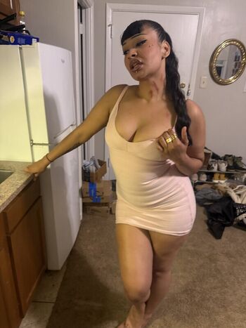 Full leaked Lightskin private onlyfans photo