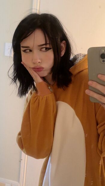 Full leaked Loopziepop private onlyfans photo
