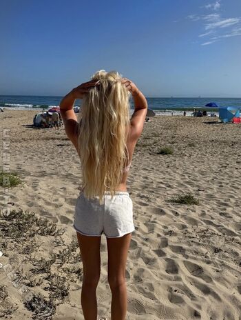 Full leaked Mavie noelle private onlyfans photo