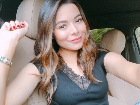 Full leaked Miranda cosgrove private onlyfans photo