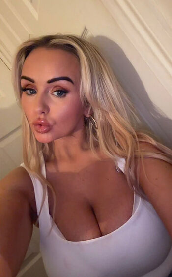 natalie_cooks