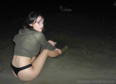 Full leaked Picky vicky private onlyfans photo