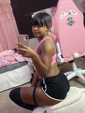 Full leaked Pink baby page private onlyfans photo