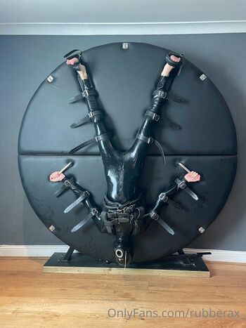Full leaked Rubberax private onlyfans photo