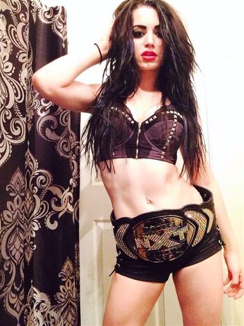 Full leaked Saraya bevis page private onlyfans photo