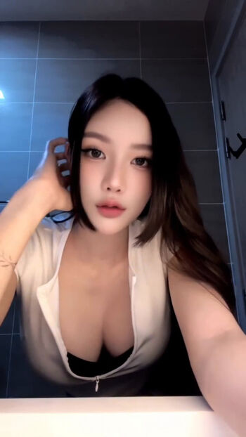 Full leaked Sexyangle lookwa private onlyfans photo