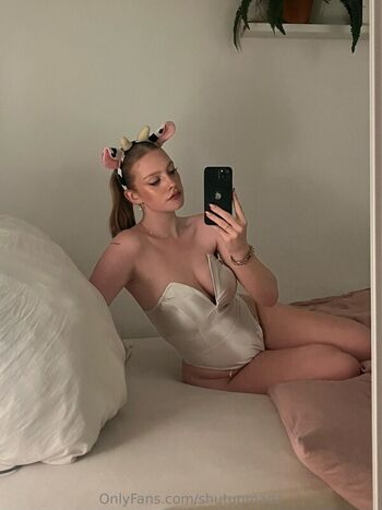 Full leaked Shutupmelissa  page private onlyfans photo