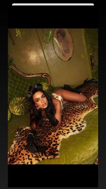 Full leaked Sommer ray private onlyfans photo