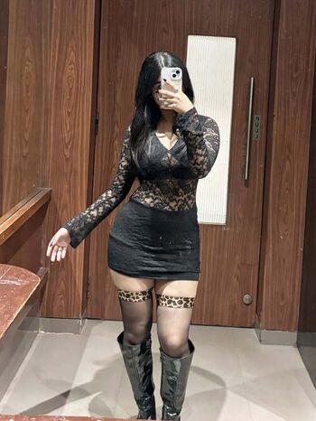 Full leaked Somya kodan page private onlyfans photo