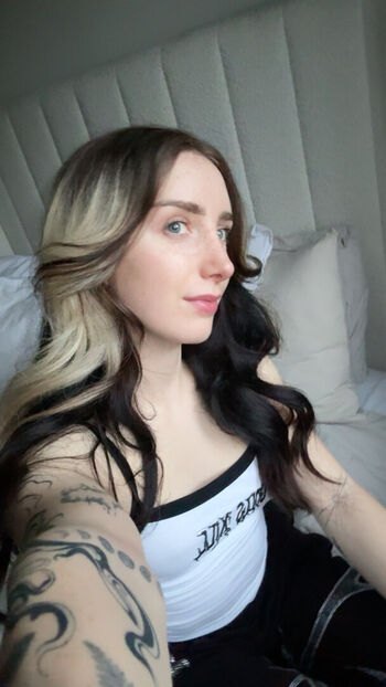 Full leaked Sophie burrell page private onlyfans photo