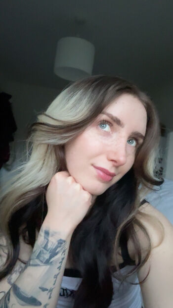 Full leaked Sophie burrell page private onlyfans photo