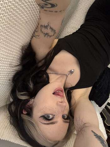 Full leaked Sophie burrell private onlyfans photo