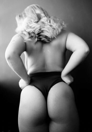 Full leaked Stellavxo private onlyfans photo