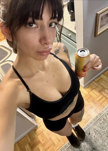 Full leaked Tatiana p page private onlyfans photo