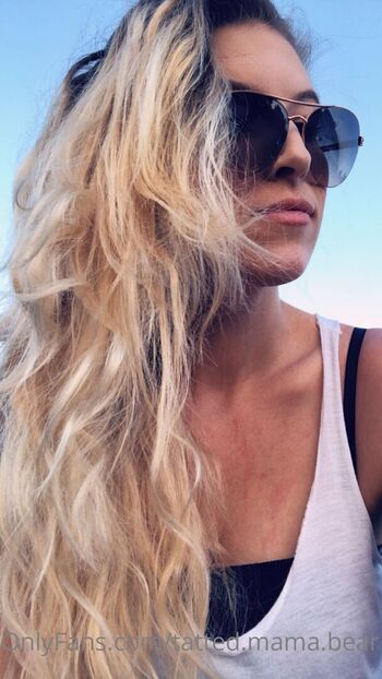 Full leaked Tatted mama bear private onlyfans photo