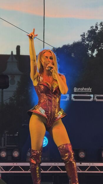 Full leaked Una healy private onlyfans photo