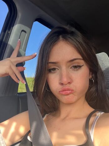 Full leaked Tichouln / private onlyfans photo