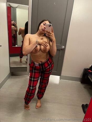 Full leaked Whorechata private onlyfans photo