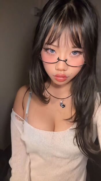 Full leaked Yinahomefi private onlyfans photo