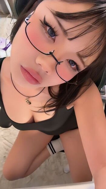 Full leaked Yinahomefi private onlyfans photo