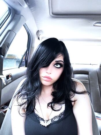 Full leaked Zombe tramp private onlyfans photo